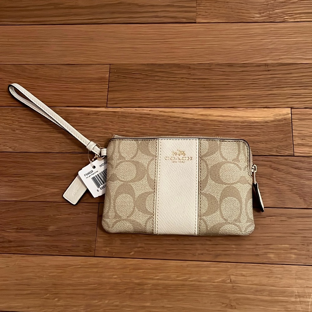 Coach Wristlet Wallet